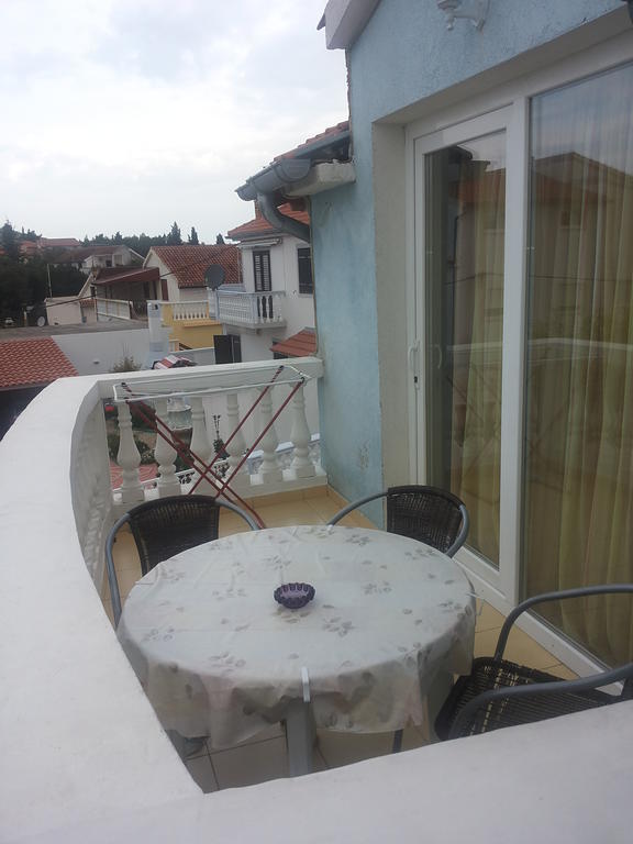 Apartments Villa Dalmatina Vodice Oda fotoğraf