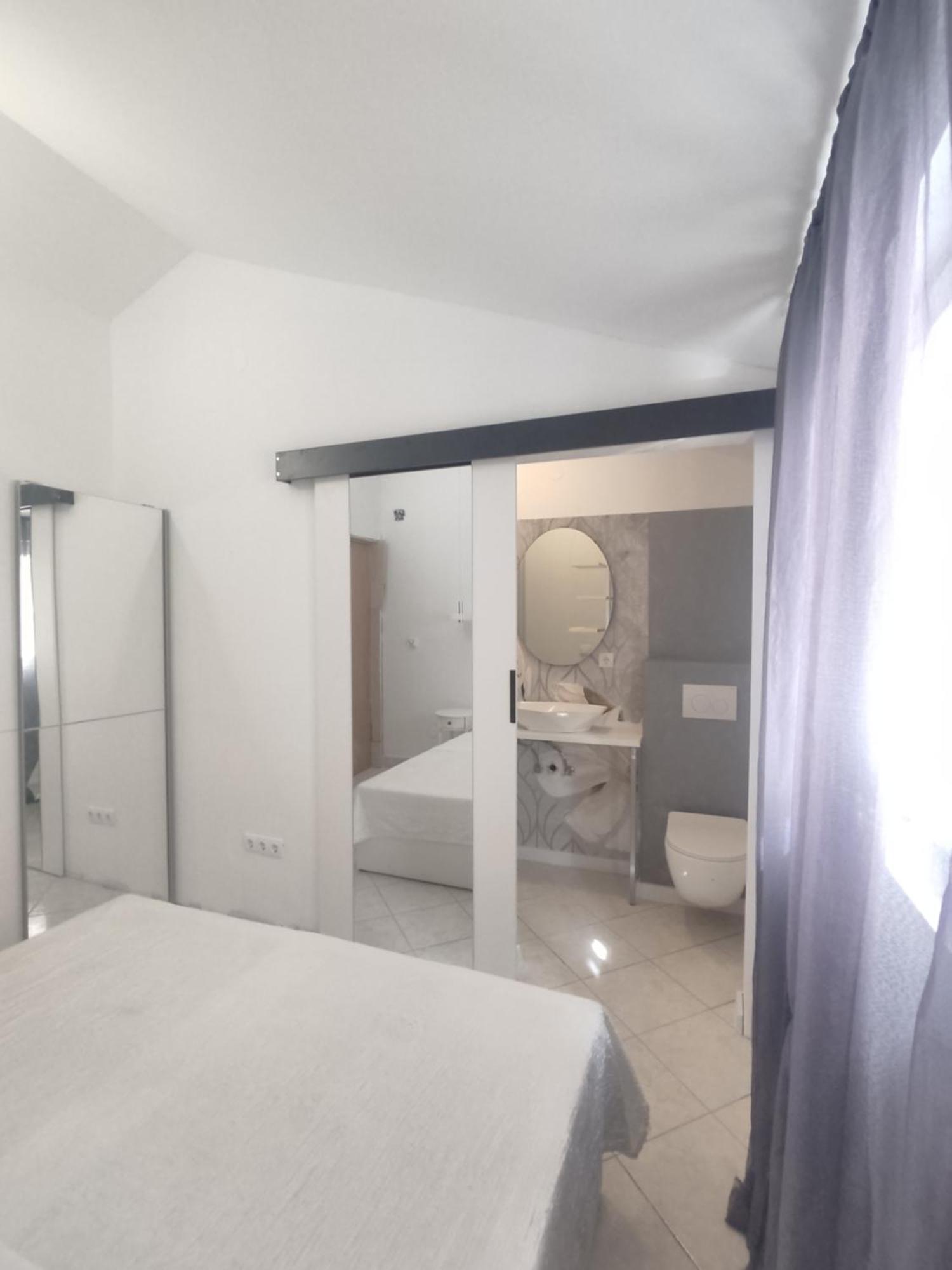 Apartments Villa Dalmatina Vodice Dış mekan fotoğraf