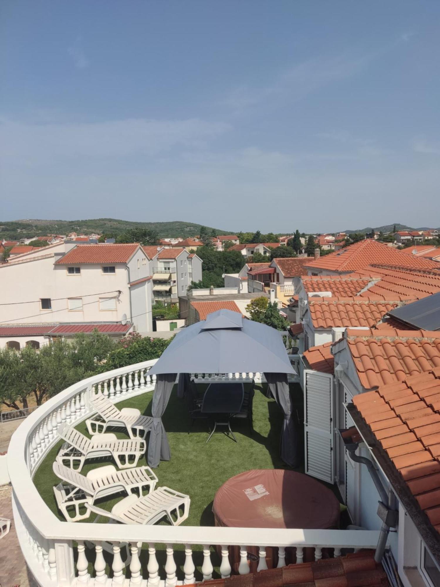 Apartments Villa Dalmatina Vodice Dış mekan fotoğraf