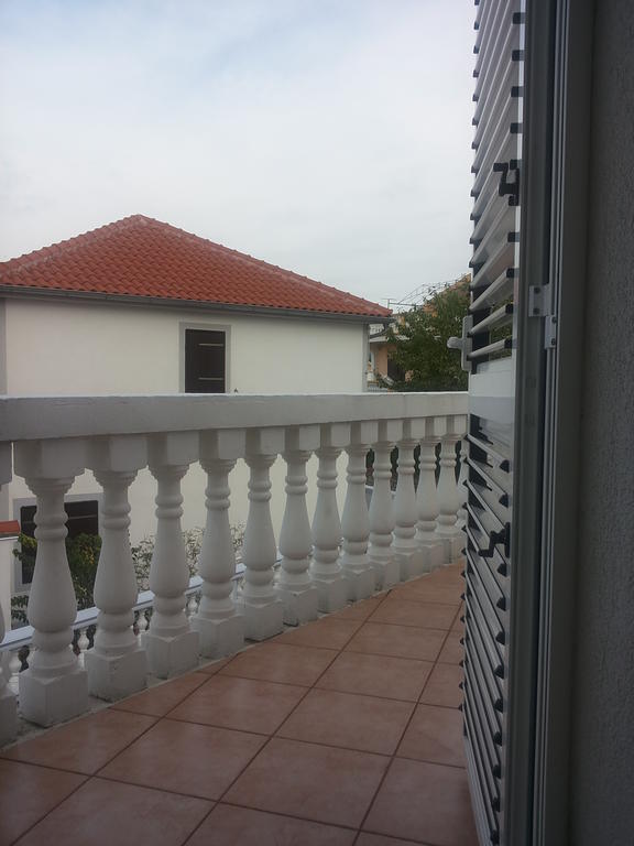 Apartments Villa Dalmatina Vodice Oda fotoğraf