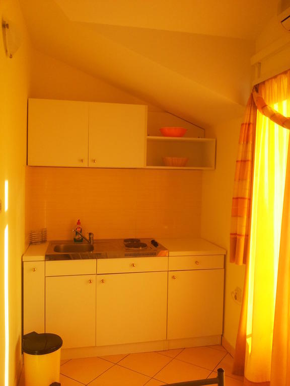 Apartments Villa Dalmatina Vodice Oda fotoğraf