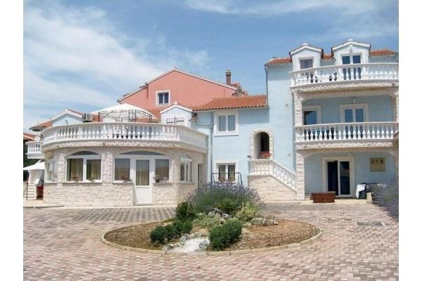 Apartments Villa Dalmatina Vodice Dış mekan fotoğraf